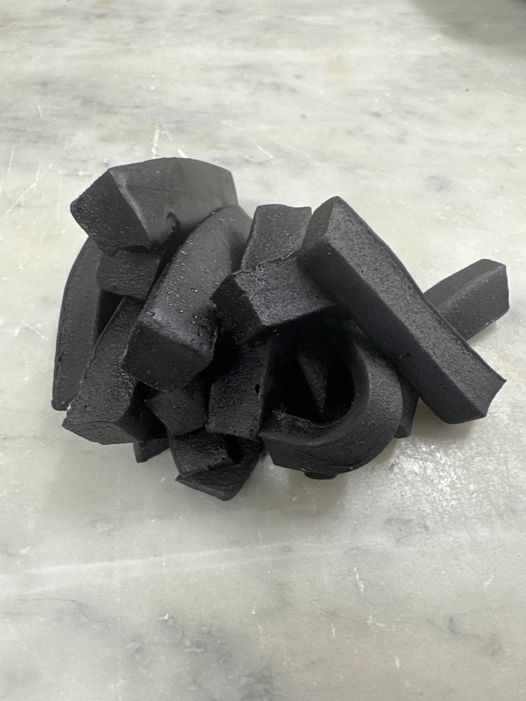 GLUTEN FREE BLACK LIQOURICE BULLETS